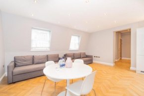 Modern Two-Bedroom Apartment in Paddington